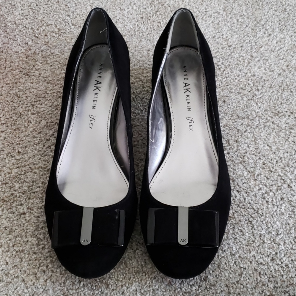 Anne Klein iflex Black Suede Block Heels